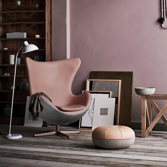 The Aviator Egg Chair in Black/Brown Real Leather and Aluminum 