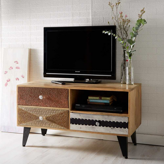 This media unit is a work of art whilst also being a practical piece of furniture. Featuring 3 good sized drawers along with an open shelf for all your media requirements it is everything you will need to display your TV beautifully and pack away any unsightly . Each drawer is made from different material which makes each product unique, finished with traditional handles and knobs.