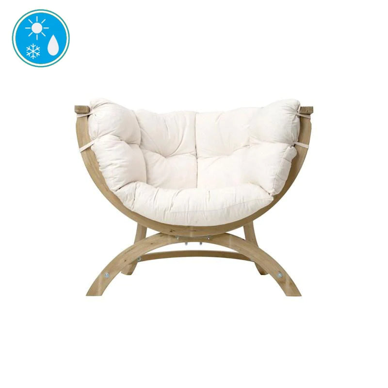 This softly upholstered Globo Siena Uno Seat sofa will look wonderful in any house or garden. It will seat one adult comfortably and comes with a large, soft upholstered cushion (washable) that guarantees perfect relaxation.