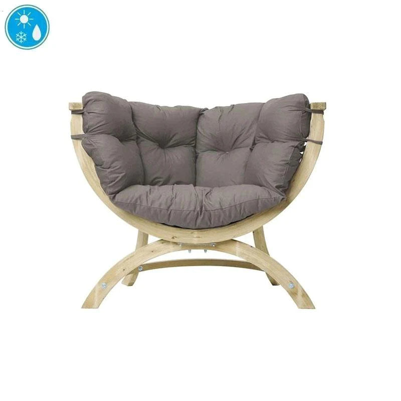 This softly upholstered Globo Siena Uno Seat sofa will look wonderful in any house or garden. It will seat one adult comfortably and comes with a large, soft upholstered cushion (washable) that guarantees perfect relaxation.